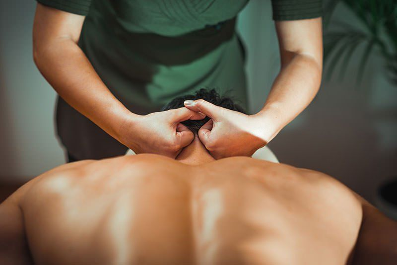 Terapia karku i kręgosłupa